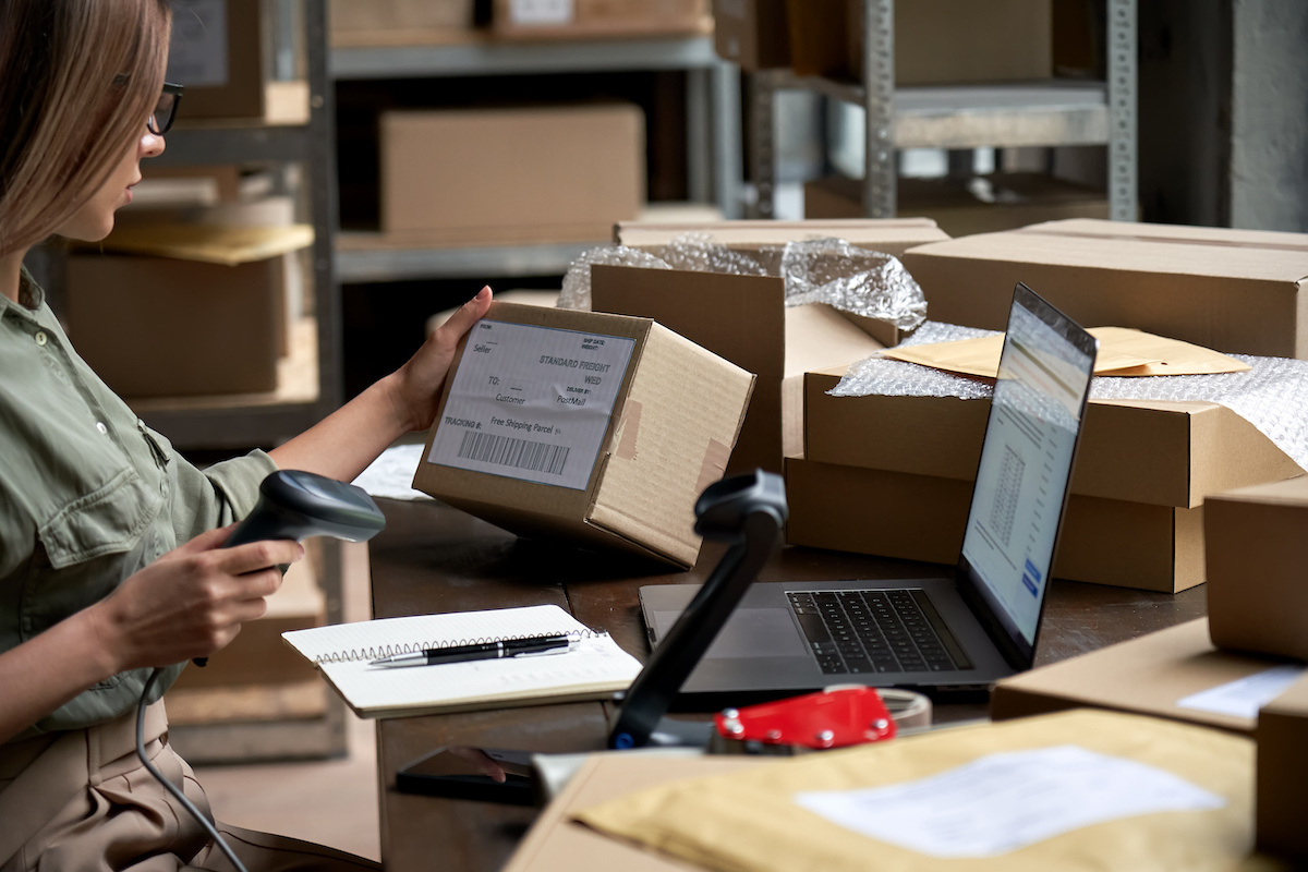2022 eCommerce Shipping Guide: Everything You Need to Know